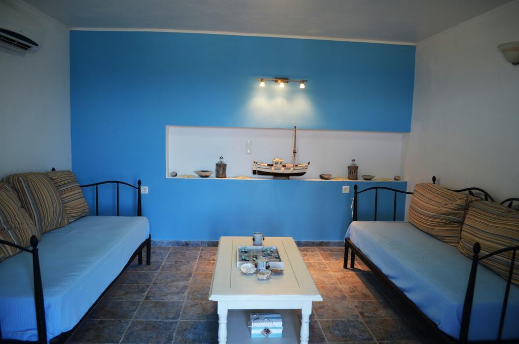 Villa Romanza Beach Villa Chalki Town Номер фото